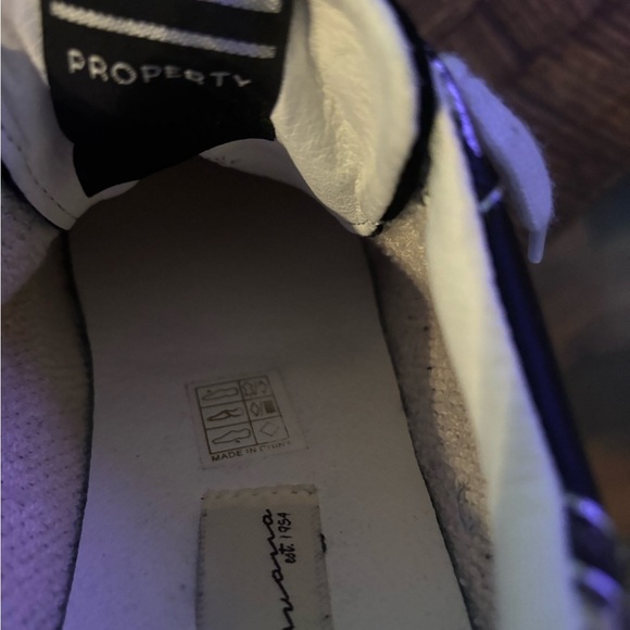 VINTAGE HAVANA
Women's Patricia Sneaker Size 10 Great Condition - Picture 12 of 13